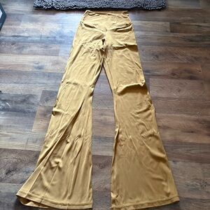 Aerie Mustard Wide-Leg Pants